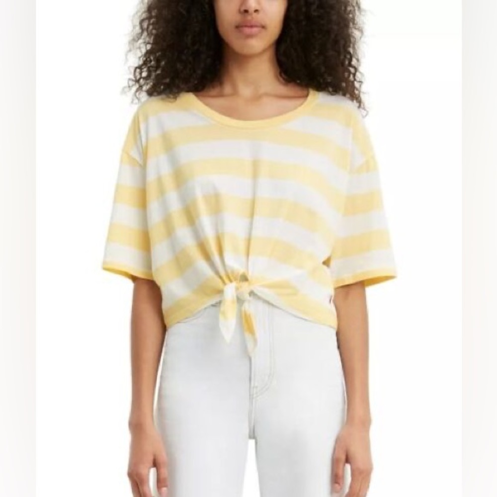 LEVIS tshirt